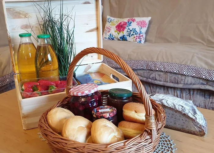 Beautiful House Surrounded By Pure Nature Feriehus *